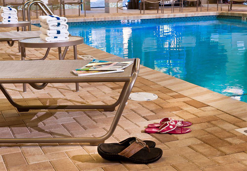 Hotel Hampton By Hilton 3*
