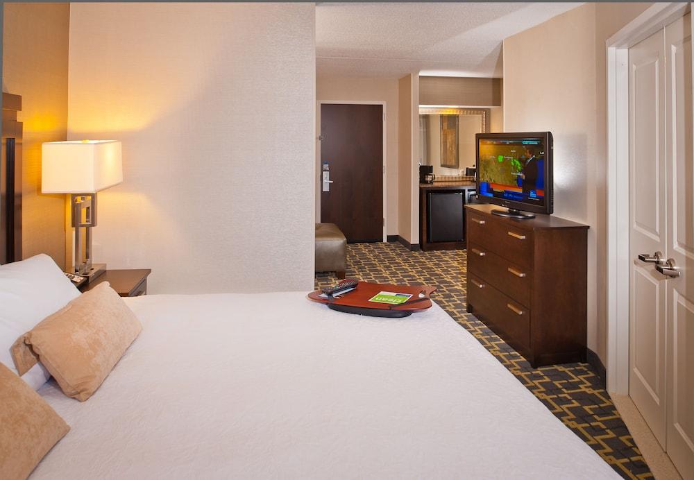 Hampton By Hilton Hotel
