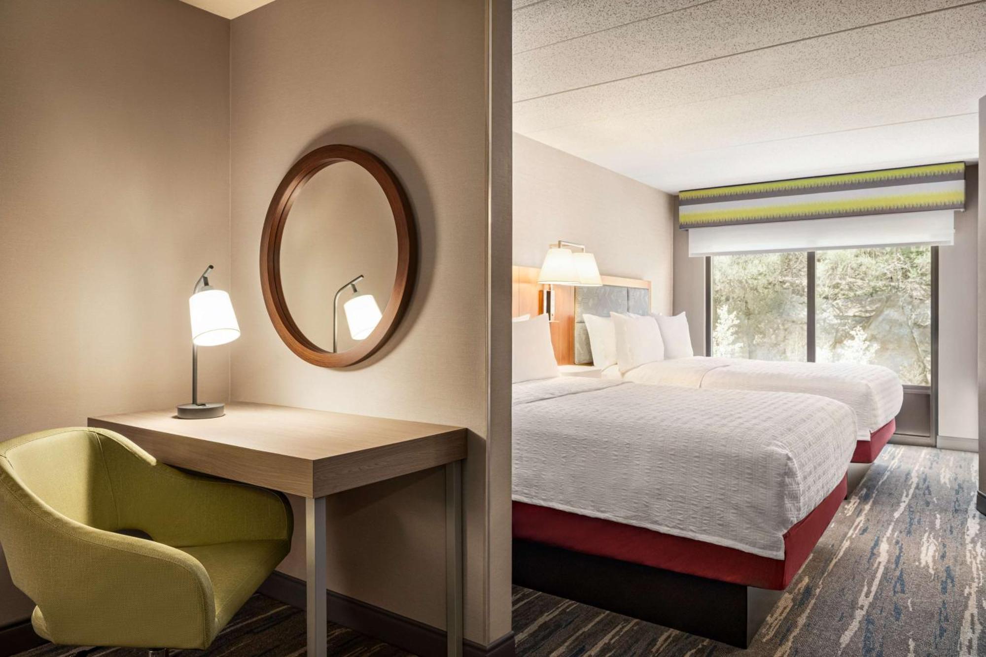 Hampton By Hilton Hotel 3*