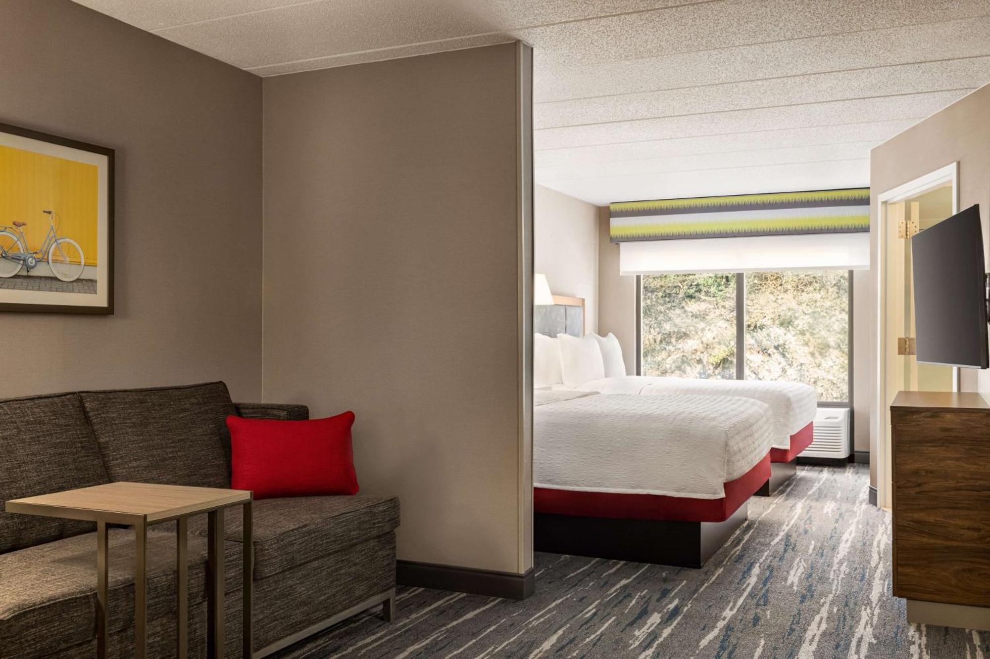Hampton By Hilton 3*